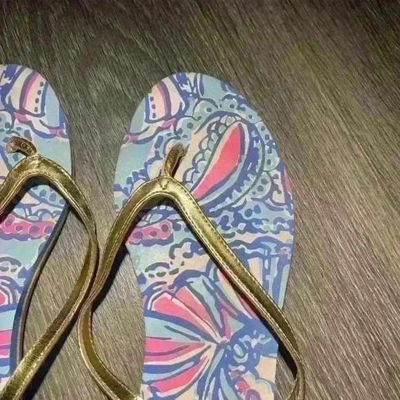 Lilly Pulitzer for Target | My Fans Flip Flops - Picture 4 of 7